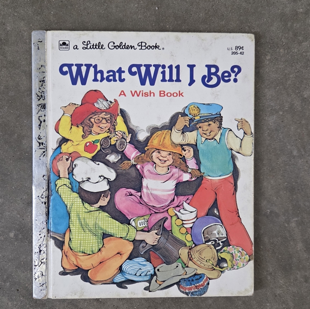 Little Golden Books - Picture 3 of 4